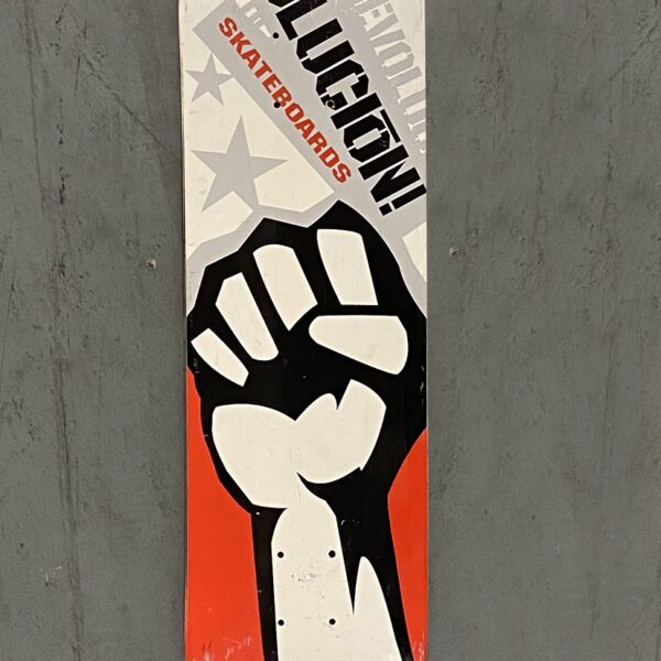 (RVLN) Revolución - Represent! Skateboard deck